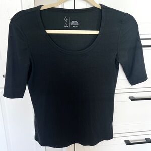 Joie Round Neck Womens Size Extra Small XS Black Ribbed Short Sleeve Top Classic